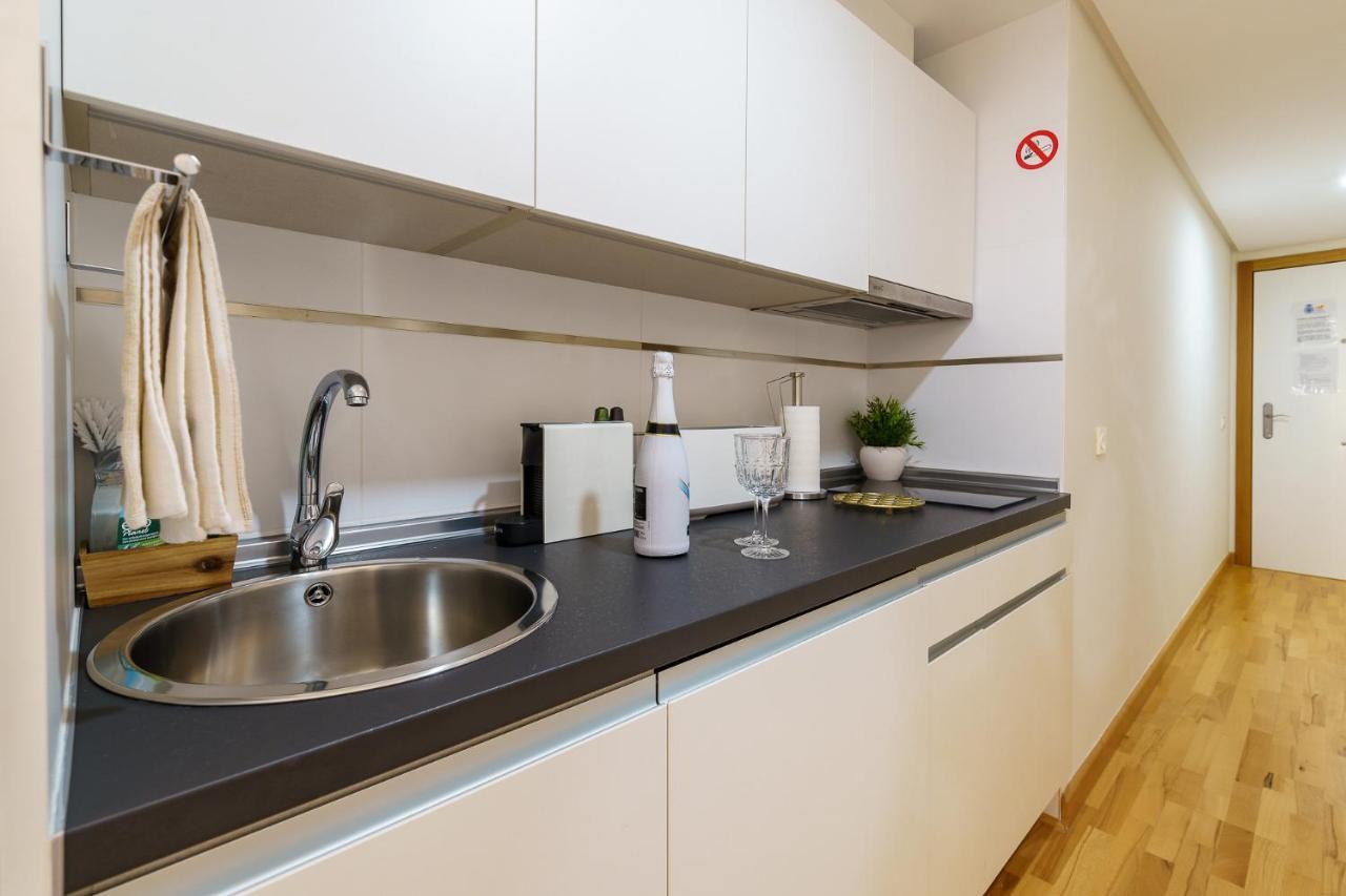 Malagasuite Cozy Center Apartment & Parking Экстерьер фото